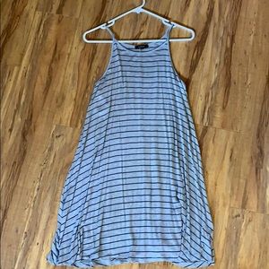 thigh-length striped dress